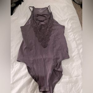 **LIKE NEW** American Eagle Deep-V Purple Lace Bodysuit